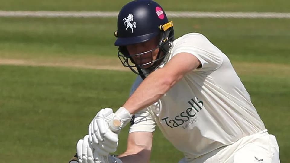 Benjamin's heroics leave Derbyshire facing mountain at Canterbury