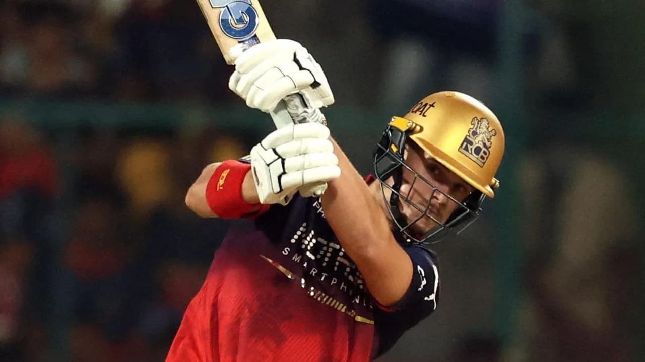 Bethell's IPL debut helps Kohli guide RCB past Gujarat