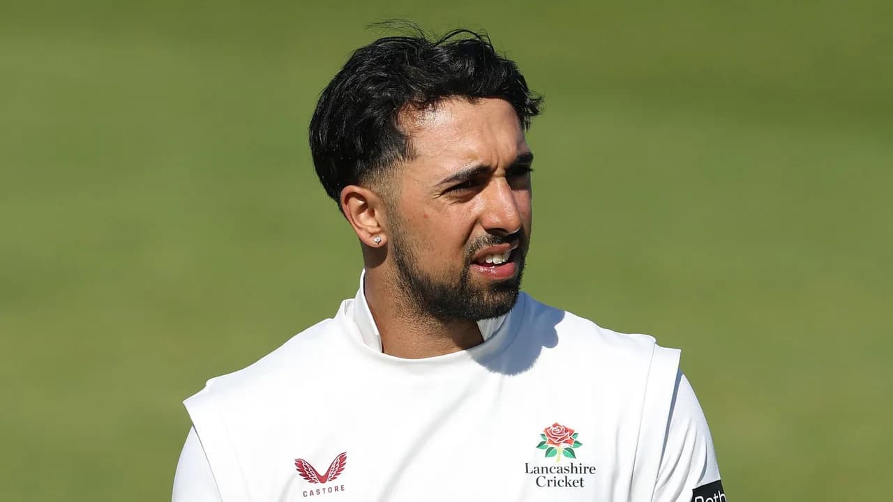 Injury Crisis Deepens as Lancashire's Singh Dale Requires Surgery