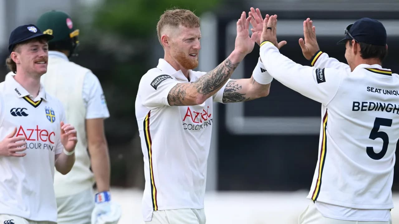 Stokes Makes Perfect Return With Two-Wicket Haul at Worcester